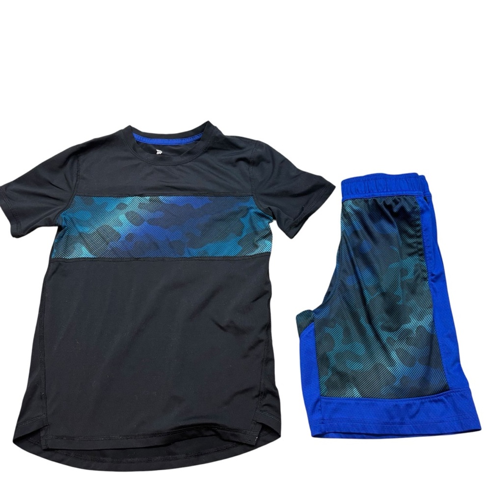 Boys‎ All In Motion Brand T-Shirt and Shorts Coordinated Set Size Medium 8/10